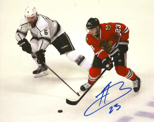 Kris Versteeg Signed 8x10 - Image 5