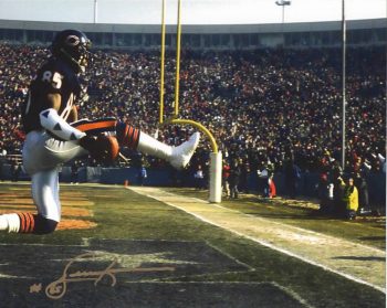 Dennis McKinnon (1985) Signed 8x10