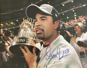 Ozzie Guillen Signed 8x10