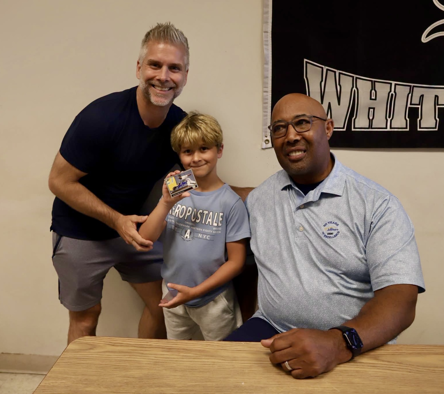 Harold Baines at Dean’s Dugout in Naperville
