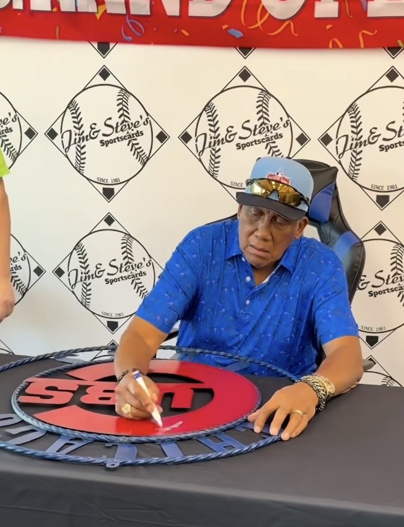 Fergie Jenkins at Jim n Steve’s Sportscards in Gurnee